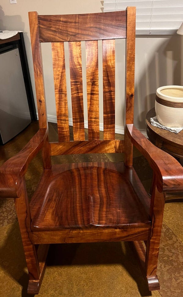 Rocking chair curly koa