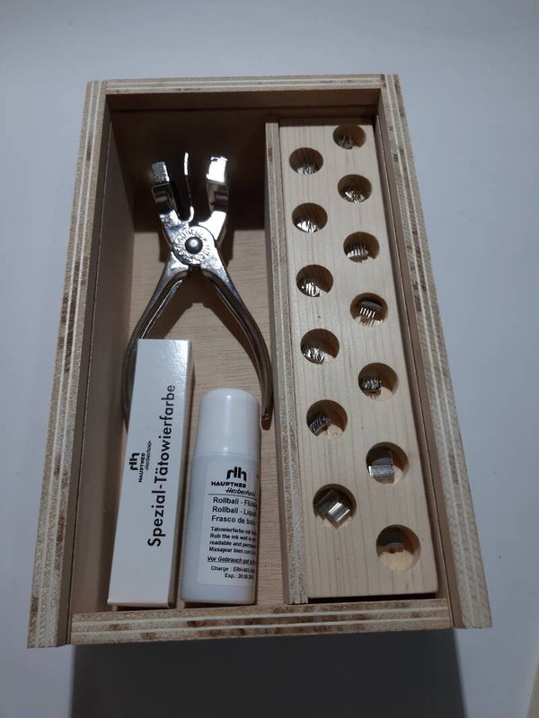Hauptner Aufbewahrungsbox für Zahlen & Buchstaben Hauptner