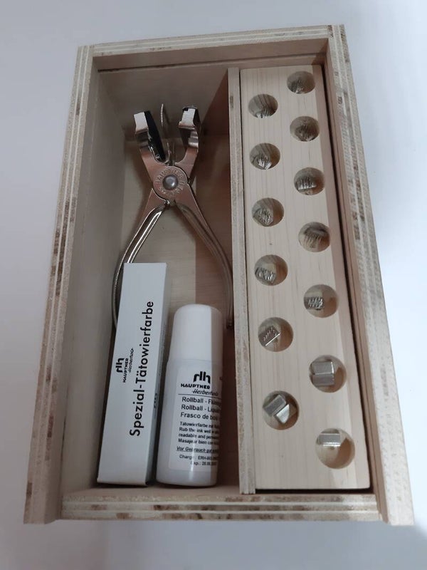 Aufbewahrungsbox für Zangen-Zahlen & Buchstaben Modell Hautner