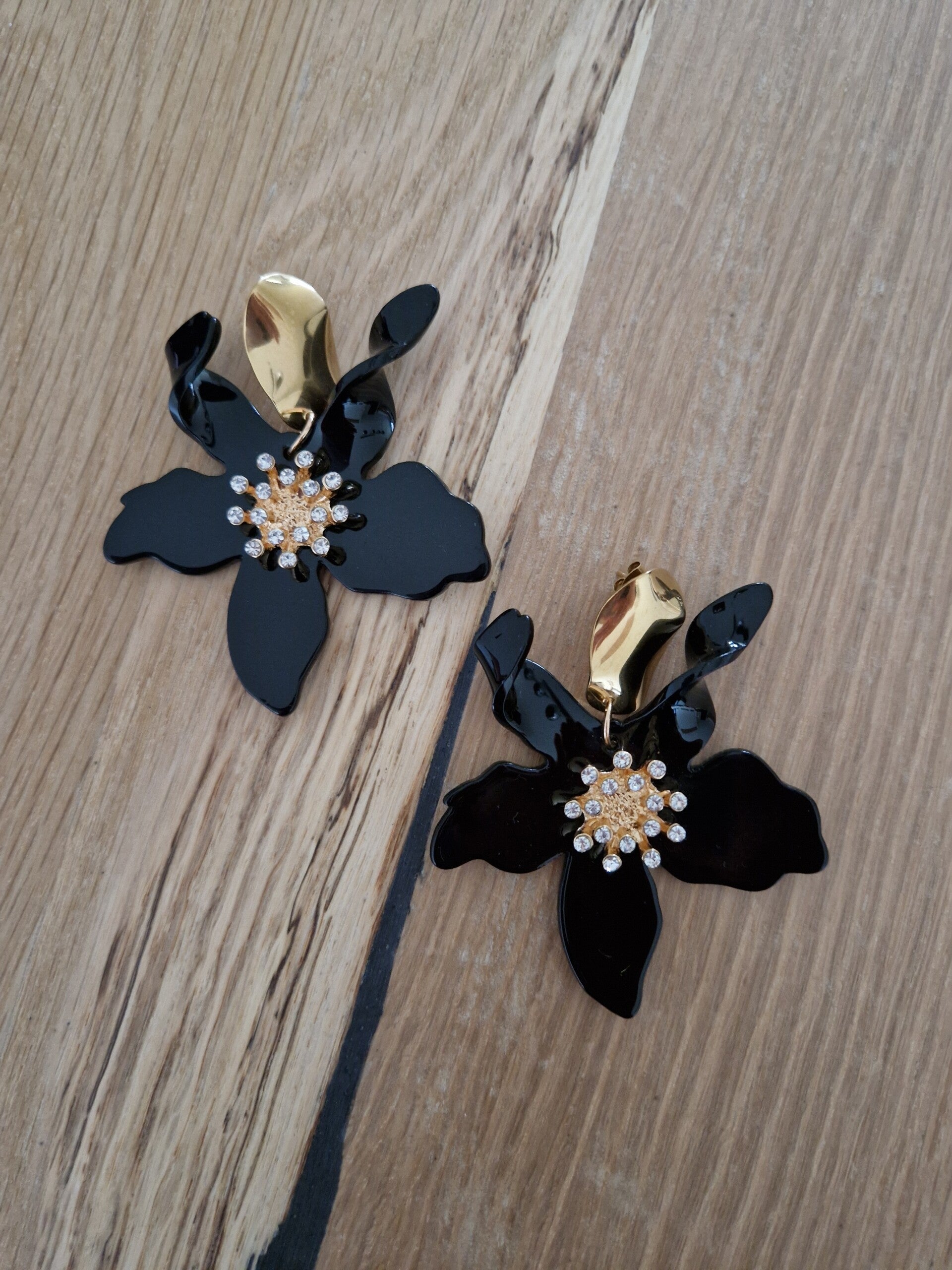 Statement oorbellen FLORA zwart