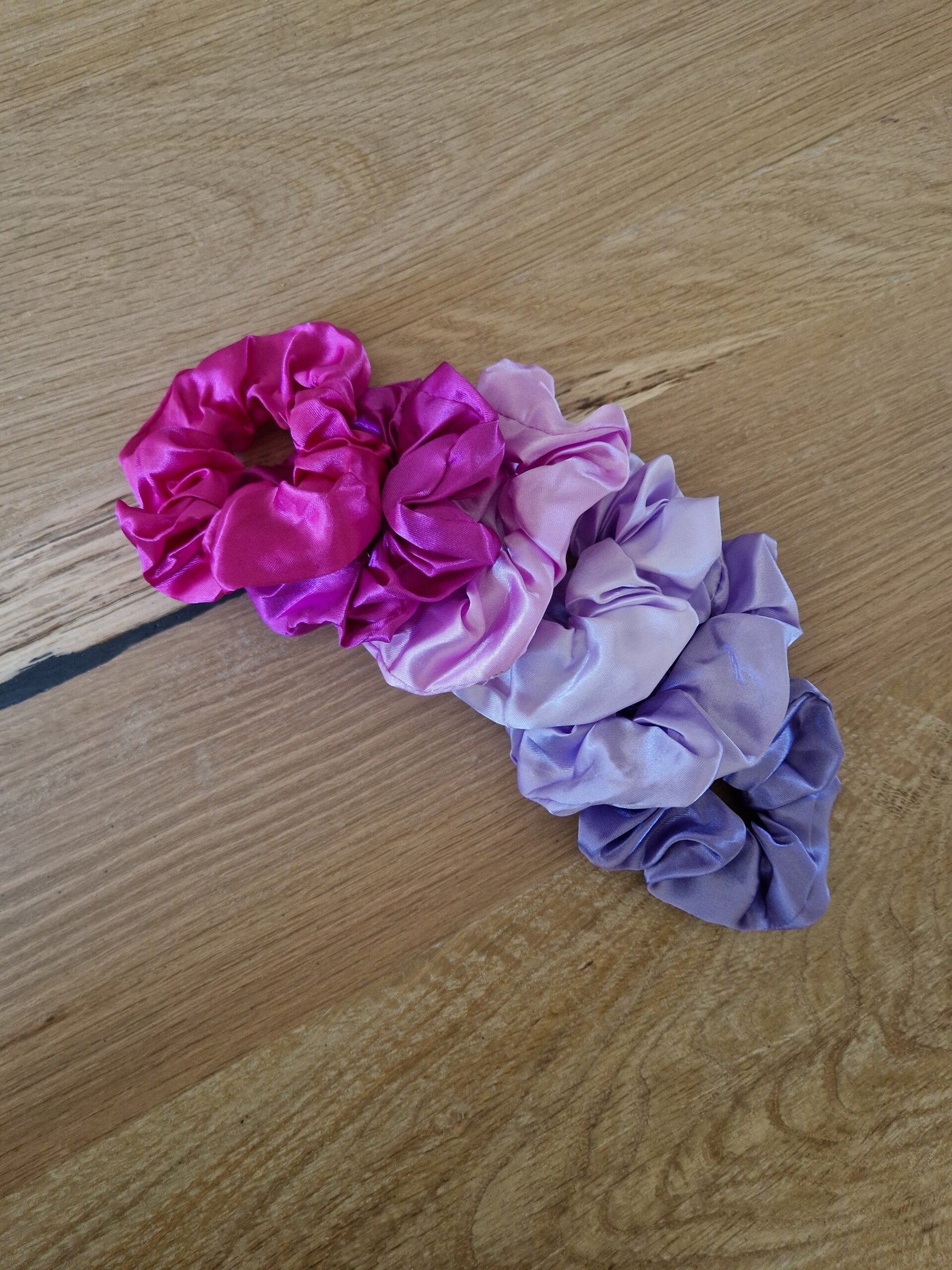 Scrunchies satijn PAARS tinten