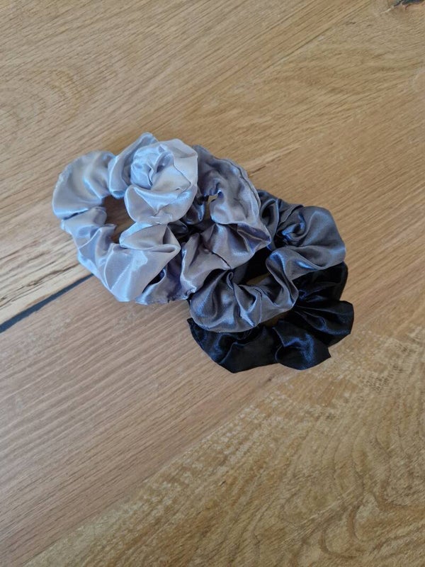 Scrunchies satijn GRIJS/ZWART tinten