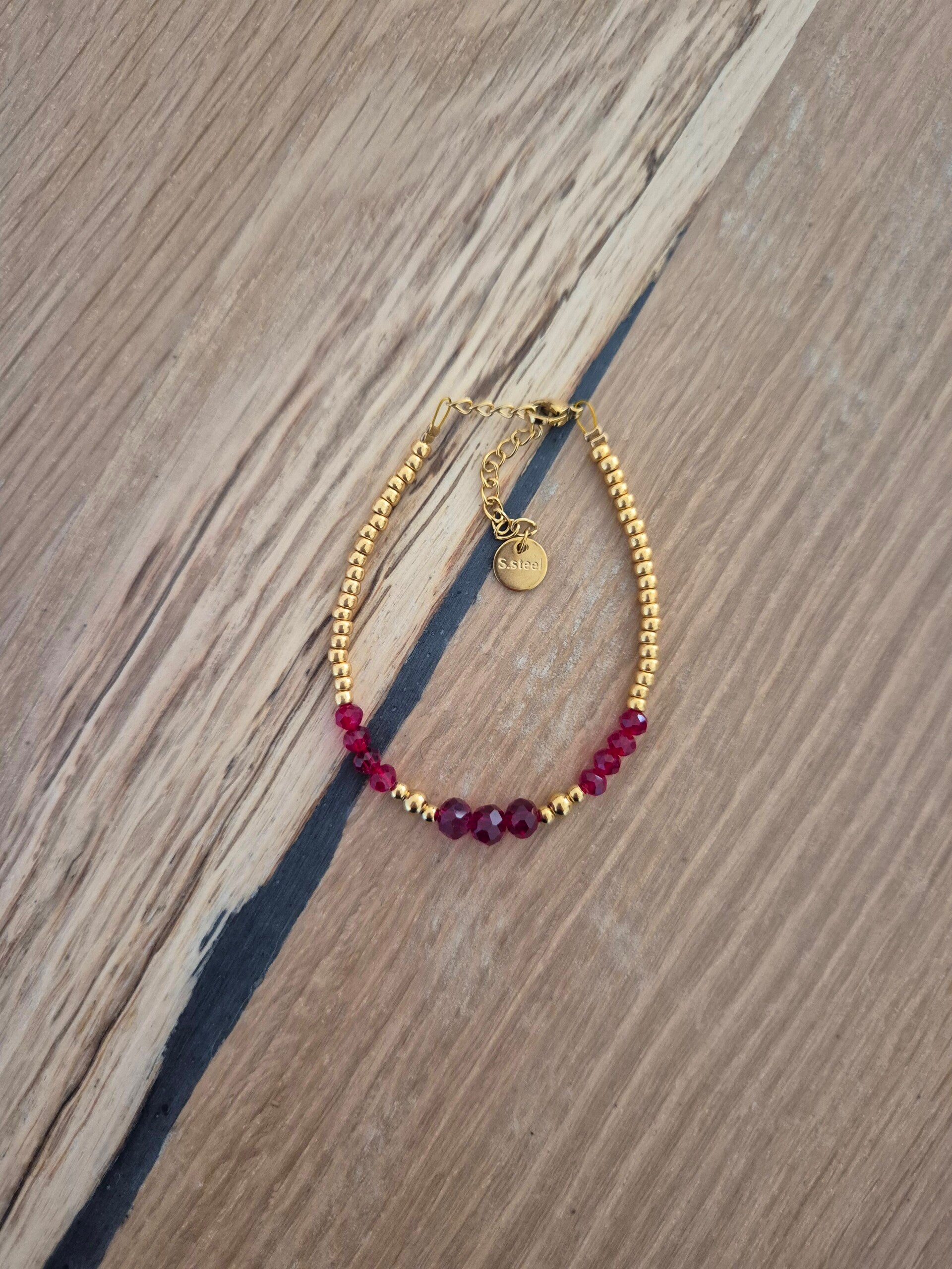Armband ISHA donkerrood