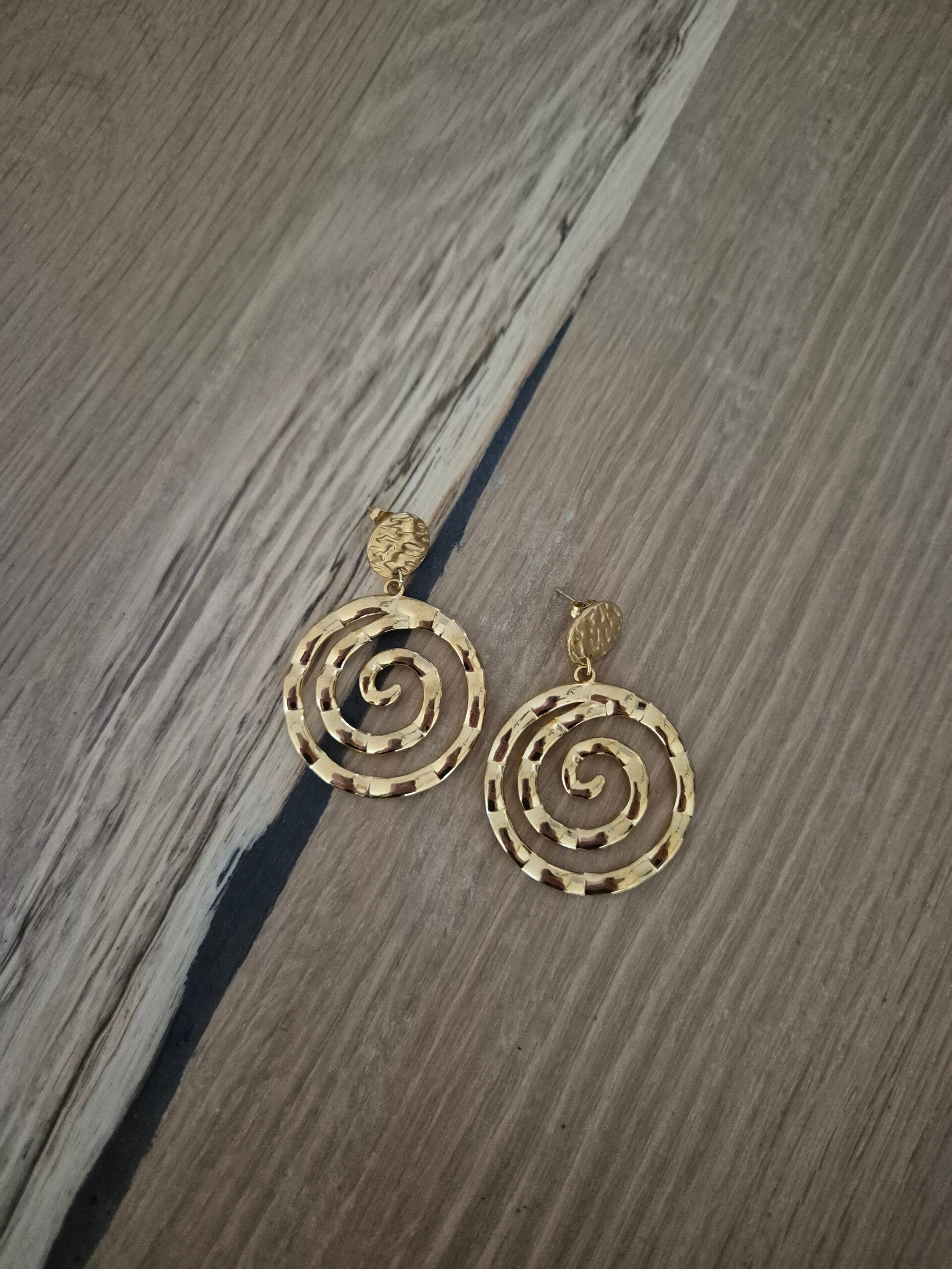 Oorbellen SPIRAAL Goud