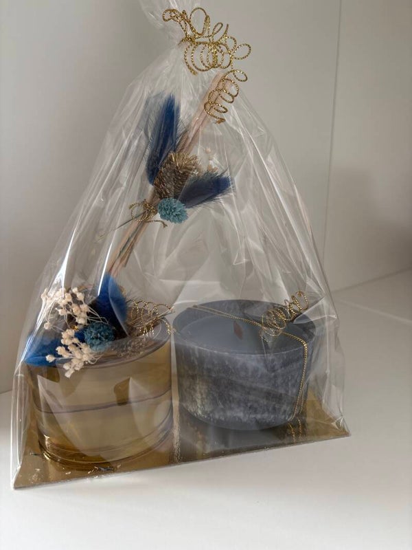 Setje parfumflesje en geurkaars