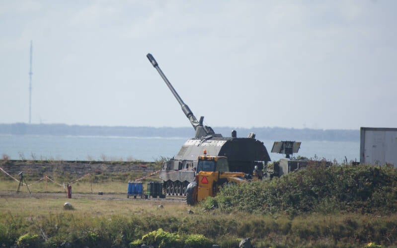 pzh2000, houwitzer, howitser, 155mm, koninklijke landmacht,gemechaniseerde houwitzer