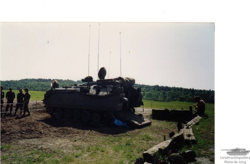 Ypr-765 Pantser Rups Commando Ypr-765 Prco Ypr-765