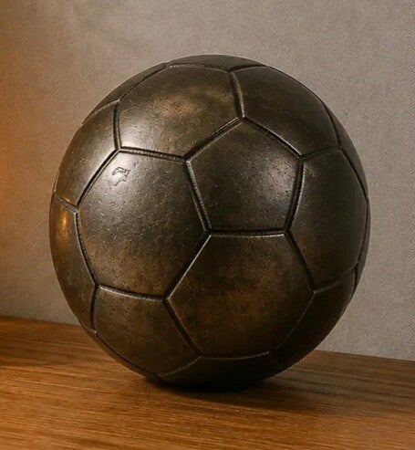 Voetbal urn