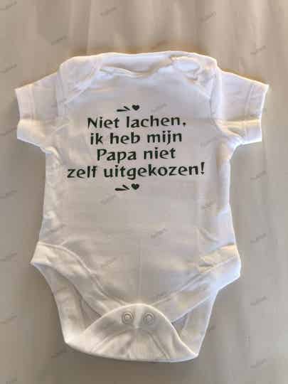 Niet lachen ik heb mijn papa niet zelf uitgekozen maat 44