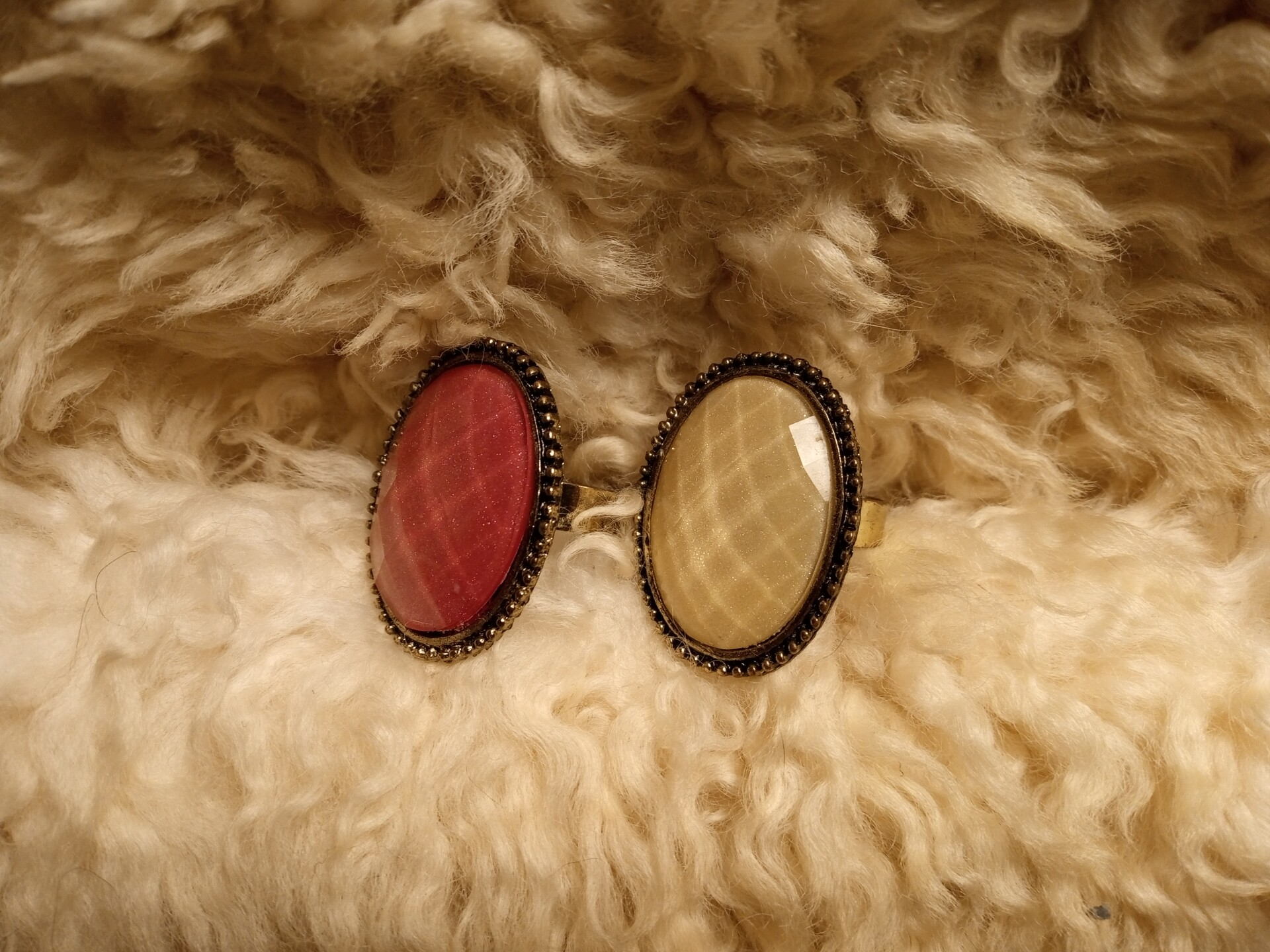 Ring In Rood en Champagne