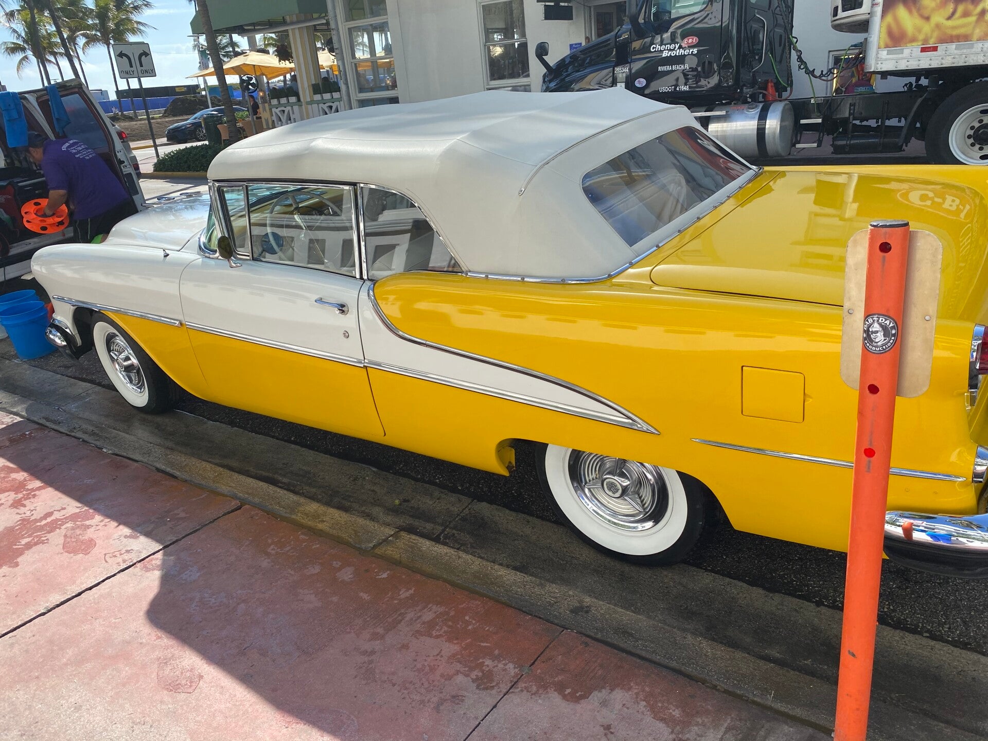 Xtreme Pro Detailers providing mobile classic car detailing in Miami Beach