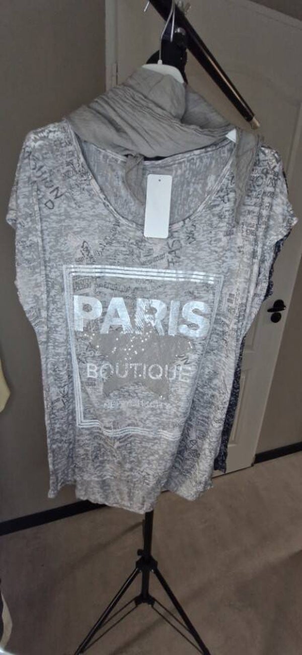 Tshirt paris met sjaaltje taupe