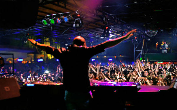 Evenement ( - 200pr ) 