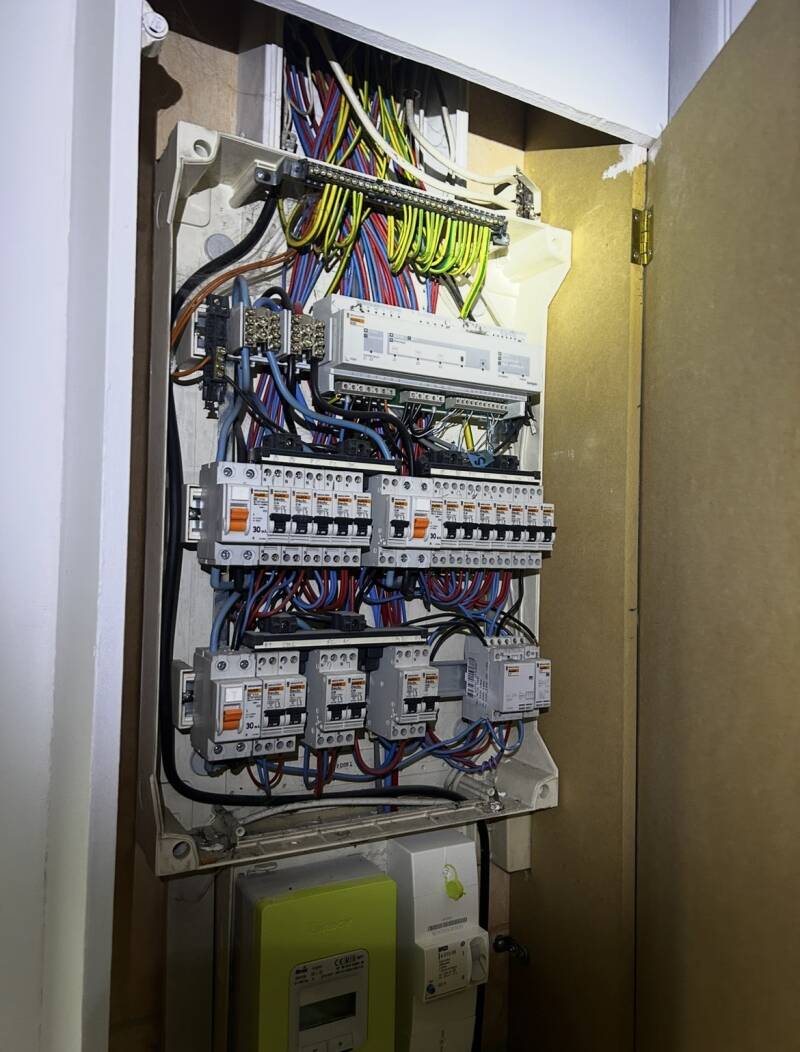 b3613e8e-b032-424c-aa07-c69245f4f292-standard.jpg