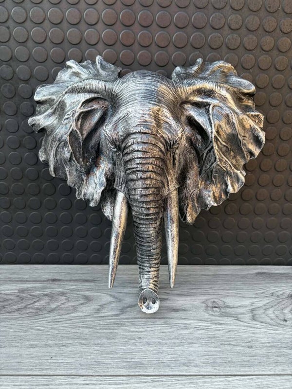 olifant voor aan de muur (zilver/zwart)