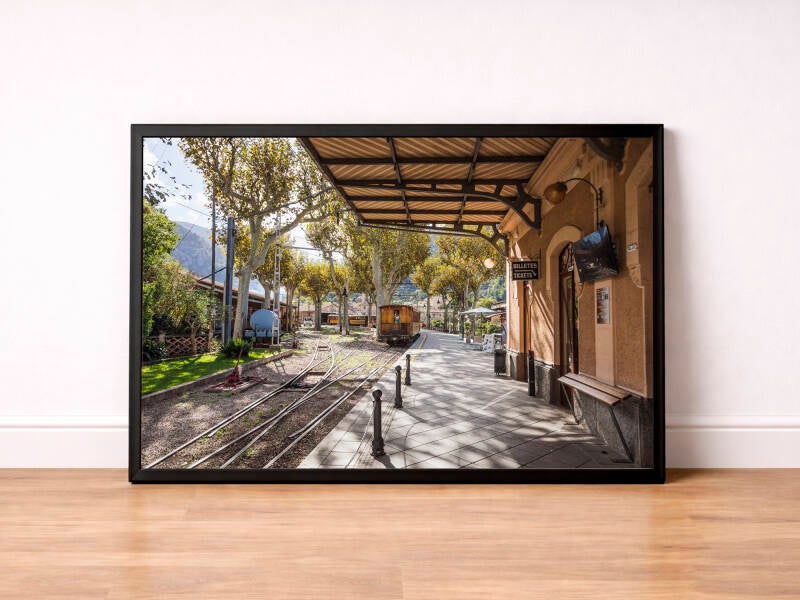 Bahnhof in Soller mit dem roten Blitz