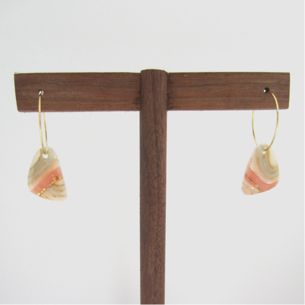 Gemarmerde roze-groene oorringen druppel