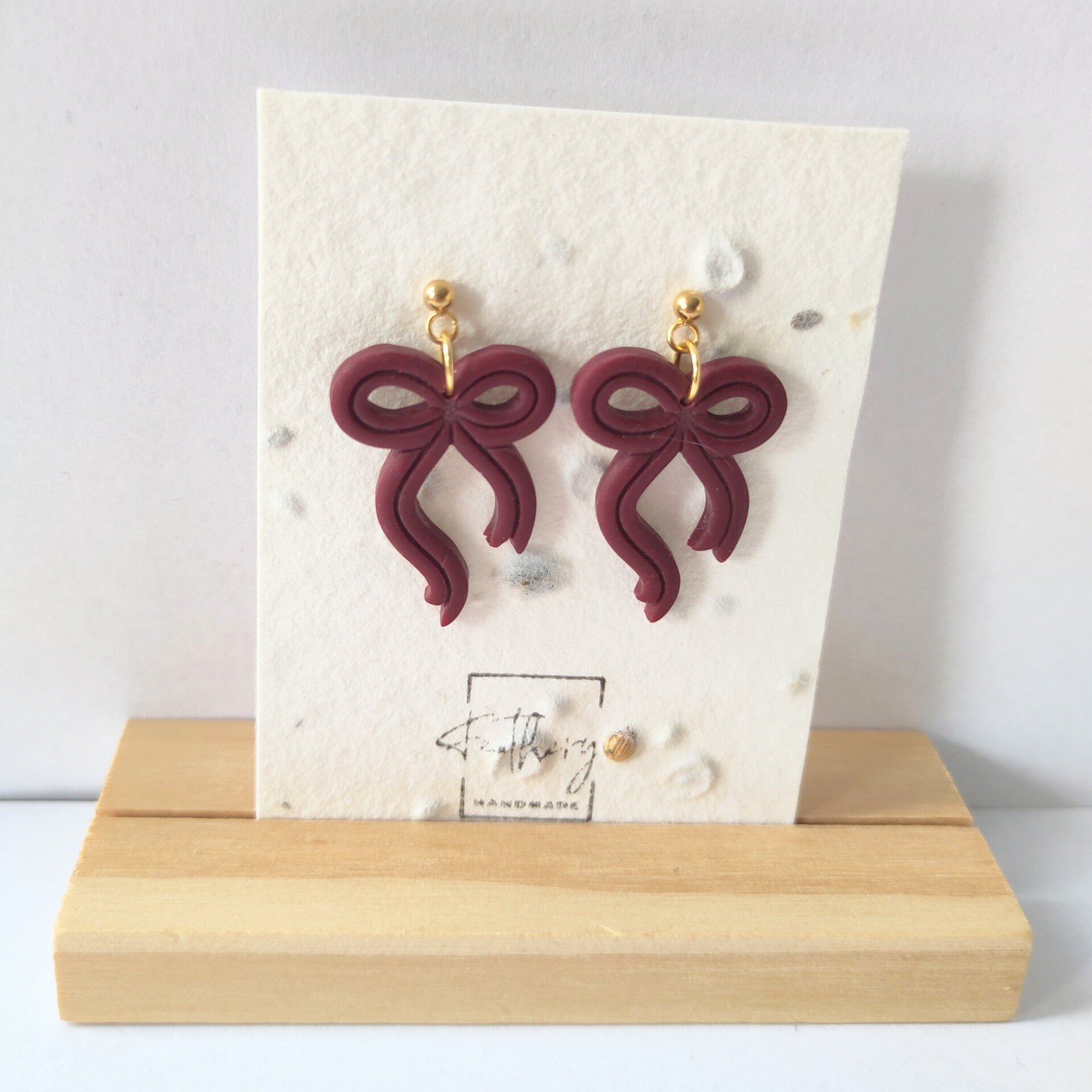 Strikjes hangers - burgundy