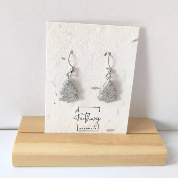 Kleine kerstboom hanger - glitter zilver