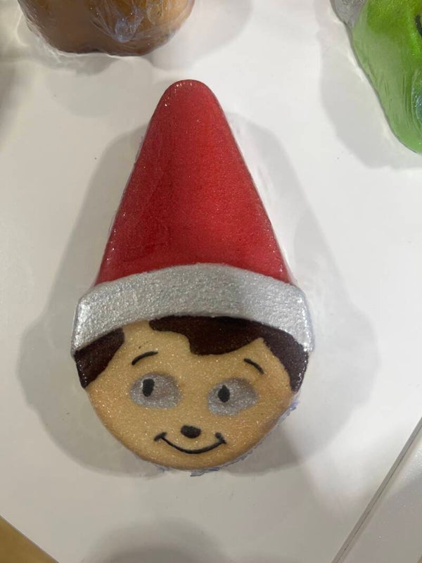 Elf bath bomb