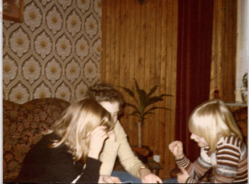 1977spelletjedoenmetharritteloeffenenpaulientoonen1.jpg