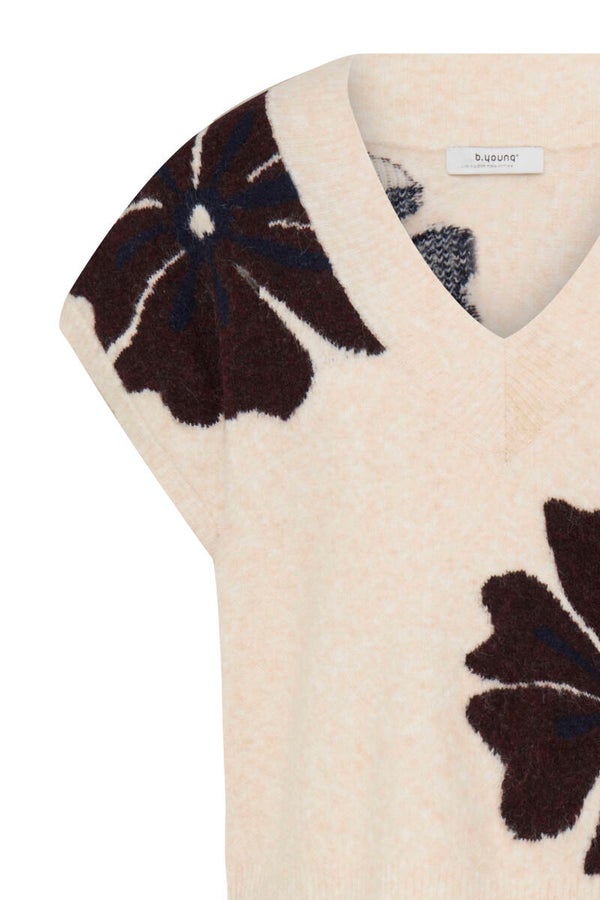 Spencer Omea V-Neck