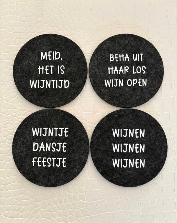 Vilten onderzetters wijn