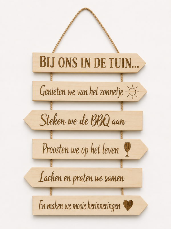 Hanger Bij ons in de tuin