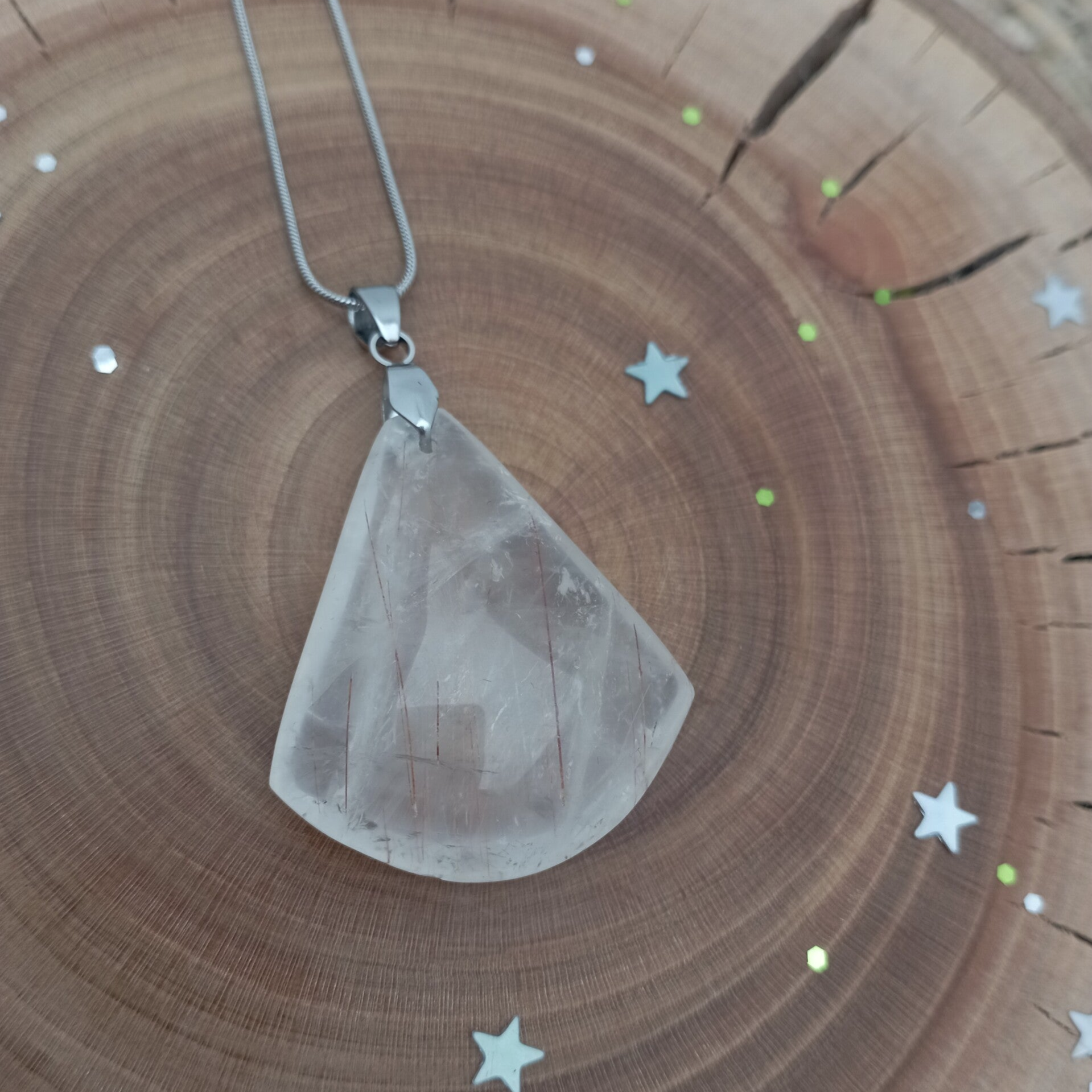 ✨ Pendentif en Quartz rutile: nouveau projet et volonté