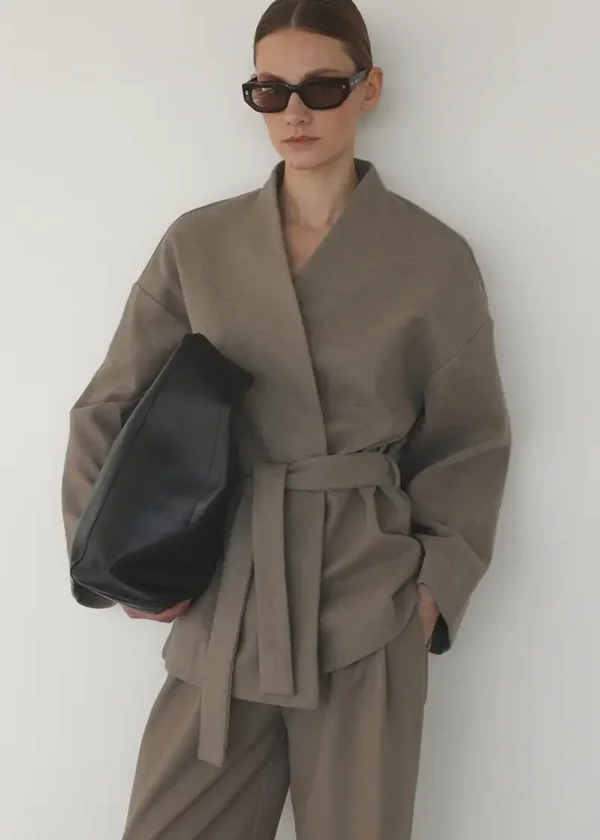 CLUB L'AVENIR UTA JACKET TAUPE