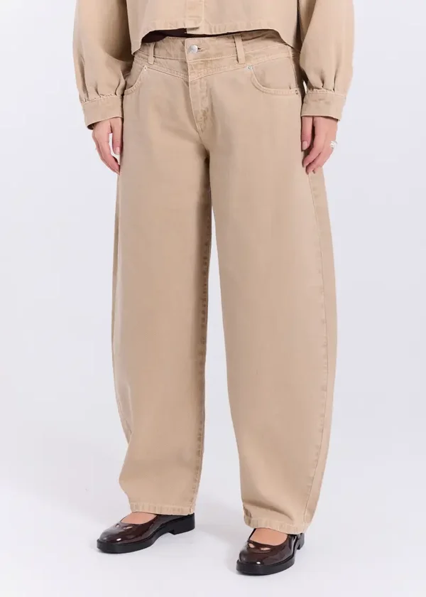 NORR EVELYNA BARREL JEANS BEIGE WASH