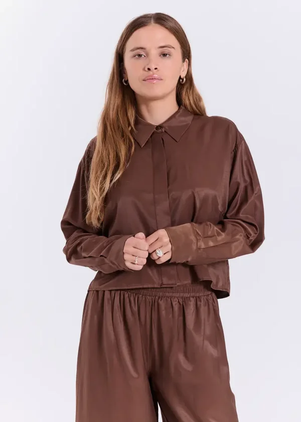 NORR JOLA SHORT SHIRT DARK BROWN