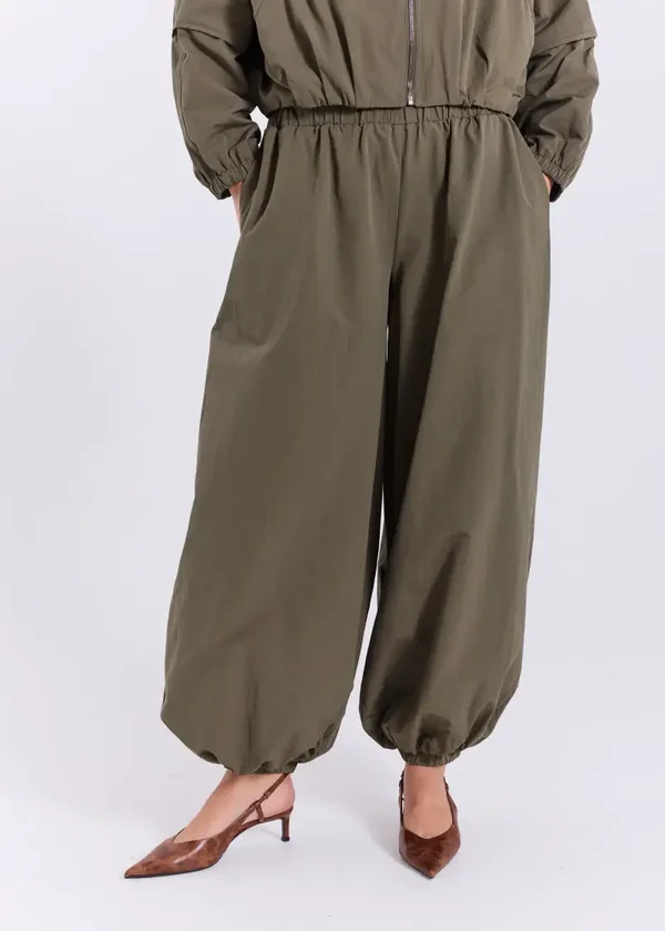 NORR MIKKA BALLOON PANTS DARK GREEN