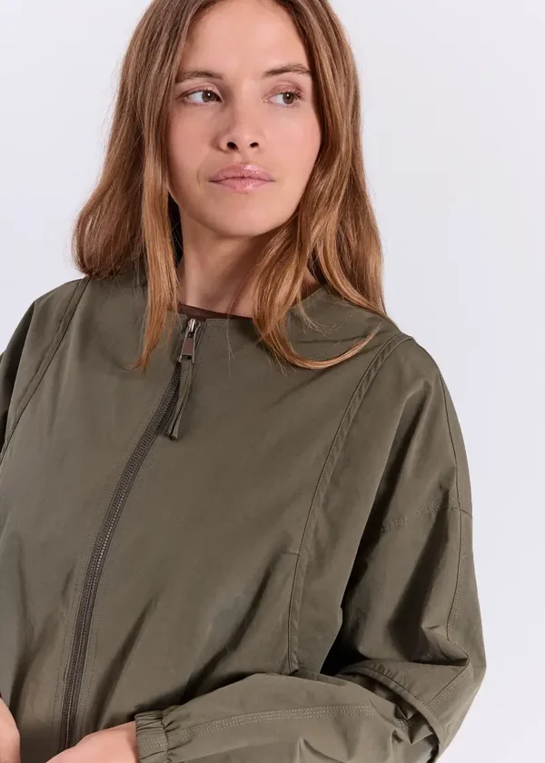 NORR MIKKA LIGHT JACKET DARK GREEN