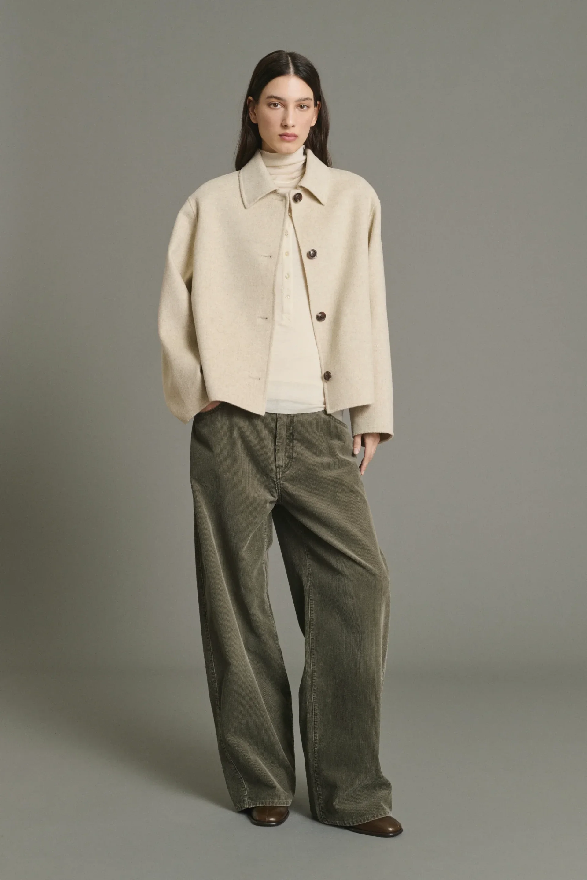 SOEUR GYODA COAT CHALK