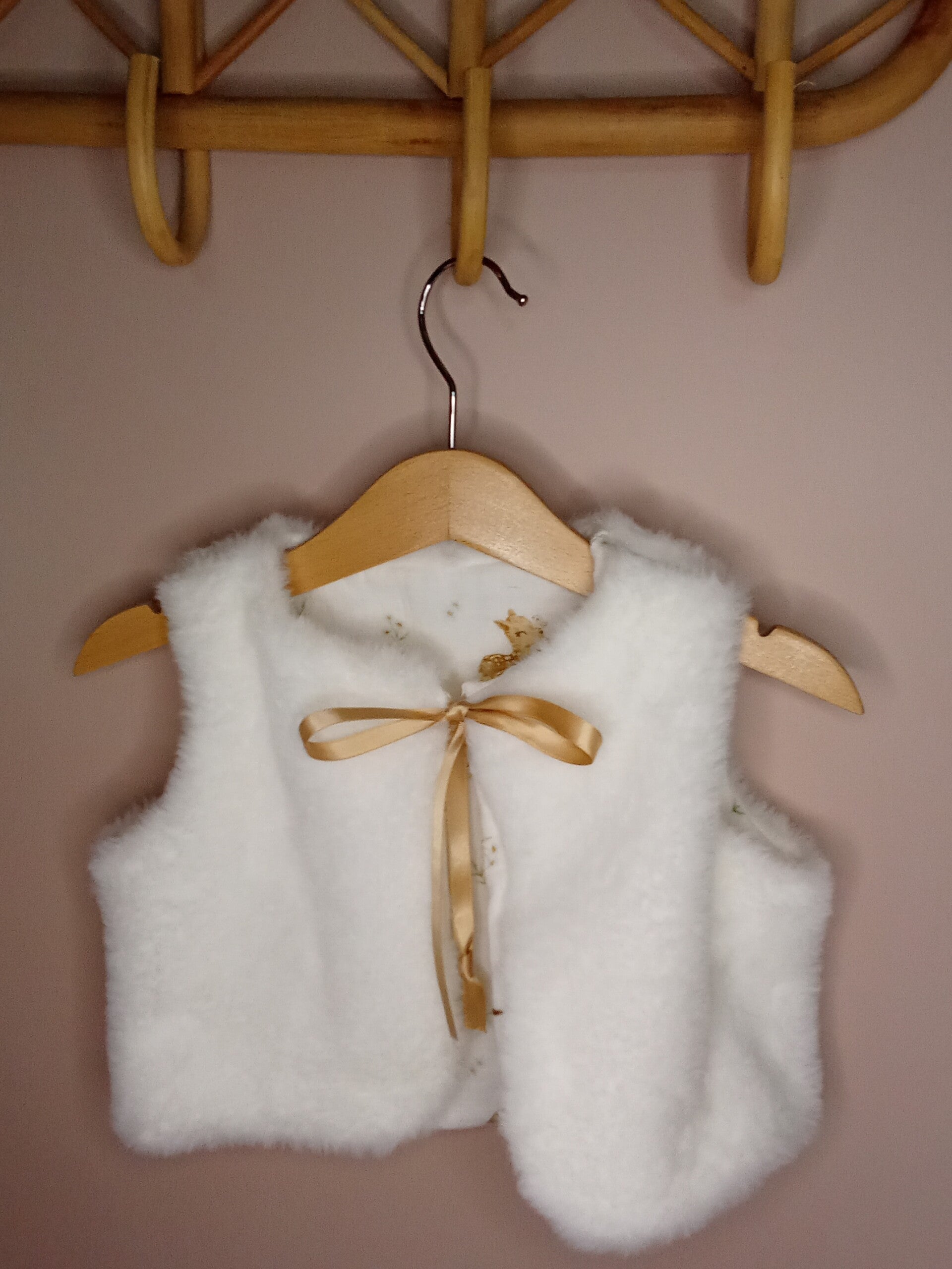 Craquez pour le Gilet Réversible tout doux pour Bébé et Enfant (Fait Main) en fausse fourrure