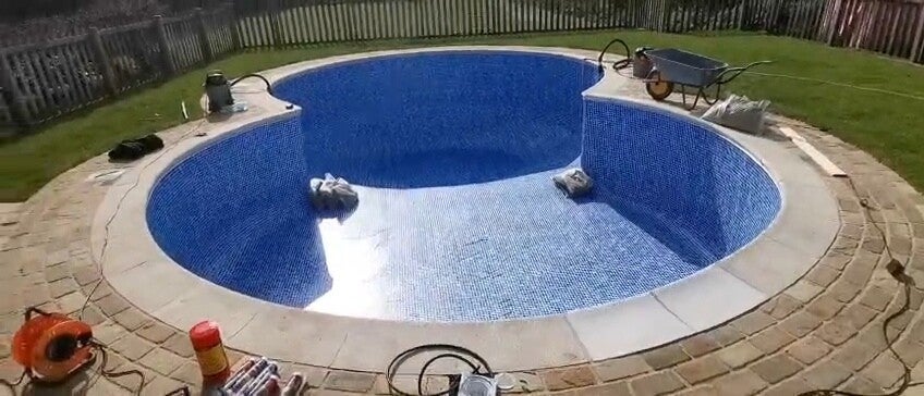 swimming pool liner installation