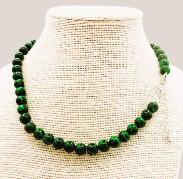 Edelsteinkette Malachit 41 cm und Malachit-Ohrringe