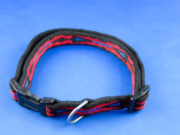 Nylonhalsband rot mit blauem Muster