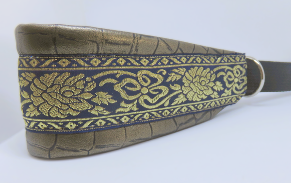 Lederhalsband in Schlangenoptik mit Stoffborte