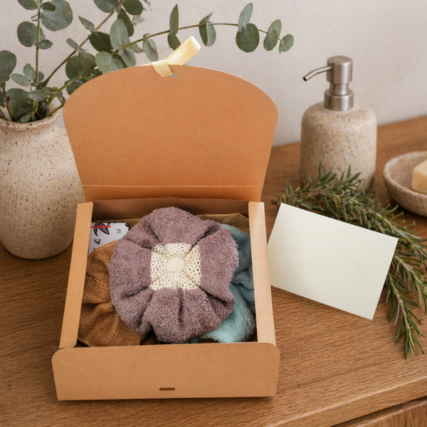 Coffret rituel bain sensoriel | fleurs de bain lavables, savon solide bio et porte-savon