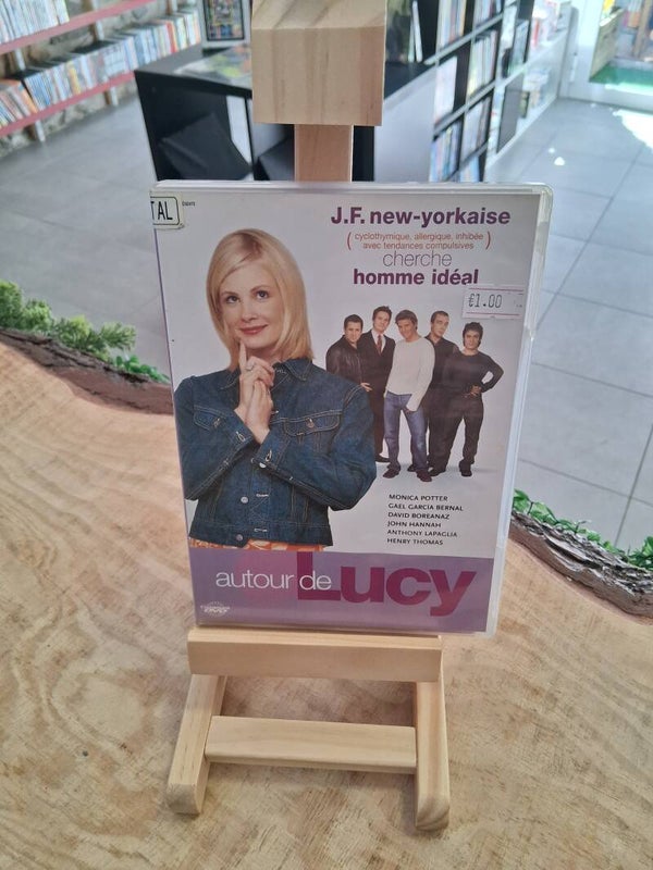 Autour De Lucy DVD