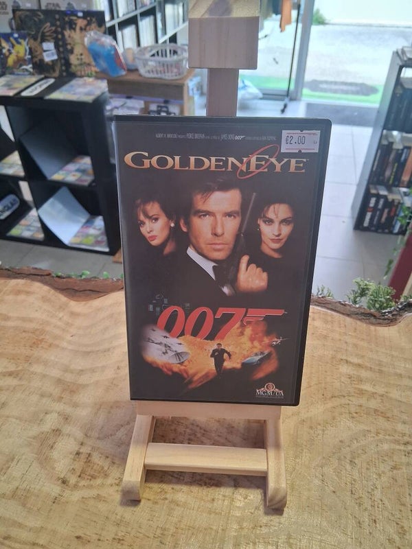007 - Golden Eye VHS