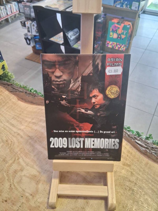2009 Lost Memories DVD