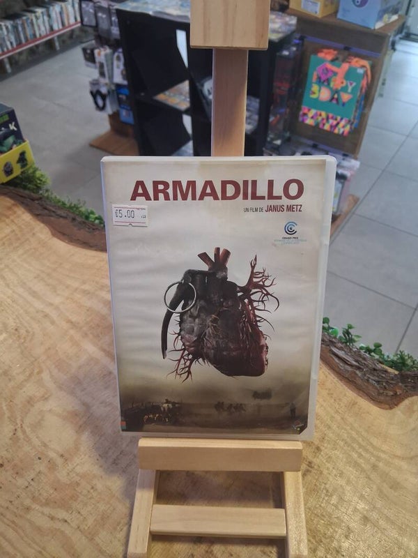 Armadillo DVD
