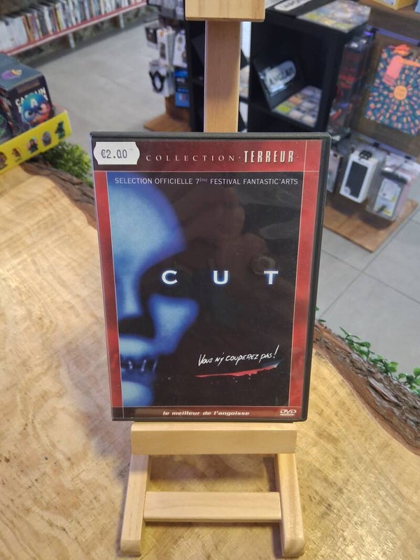 Cut DVD