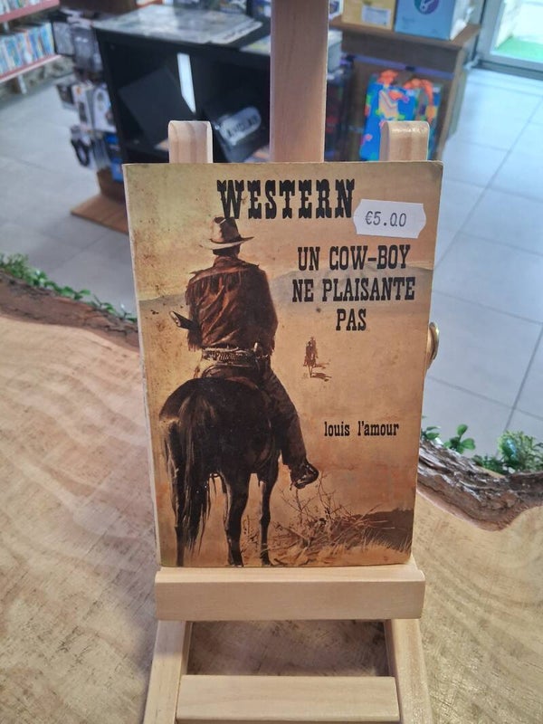 Western - Un Cow-Boy Ne Plaisante Pas Livre