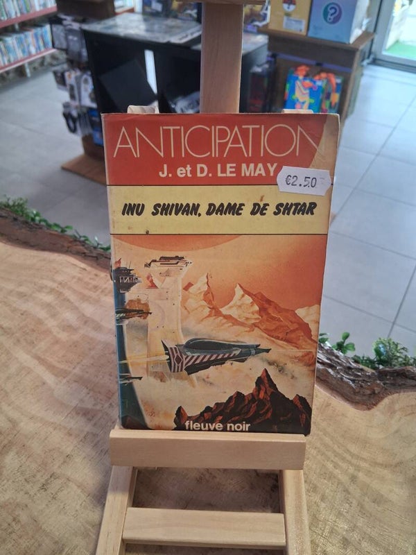 Inu Shivan Dame De Shtar Livre