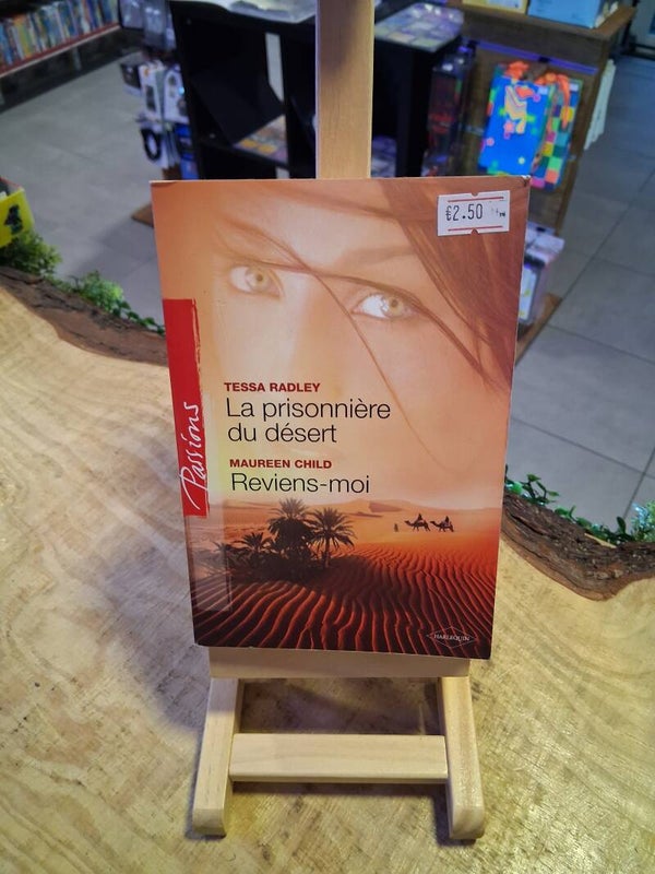 Passions - La Prisonniere Du Desert - Reviens-Moi Livre