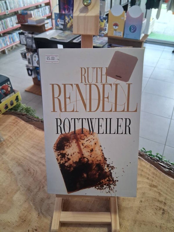 Ruth Rendell - Rottweiler Livre